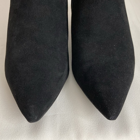 Charles by Charles David Kannon Micro Suede Kitten Heel Booties - Picture 15 of 17